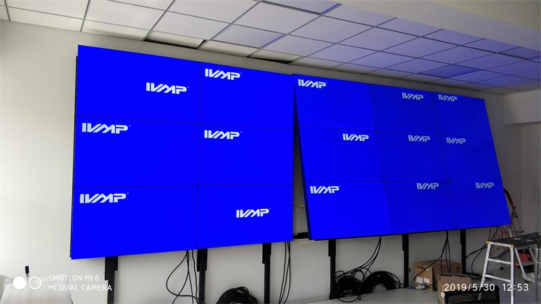 2019年長春歐亞集團監控中心液晶拼接系統大屏幕